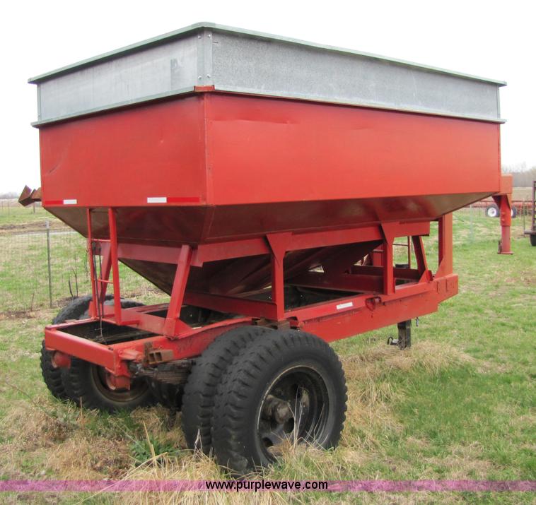image for item 8733 Homemade grain wagon