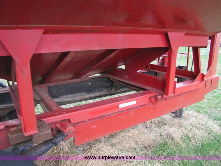 image for item 8733 Homemade grain wagon
