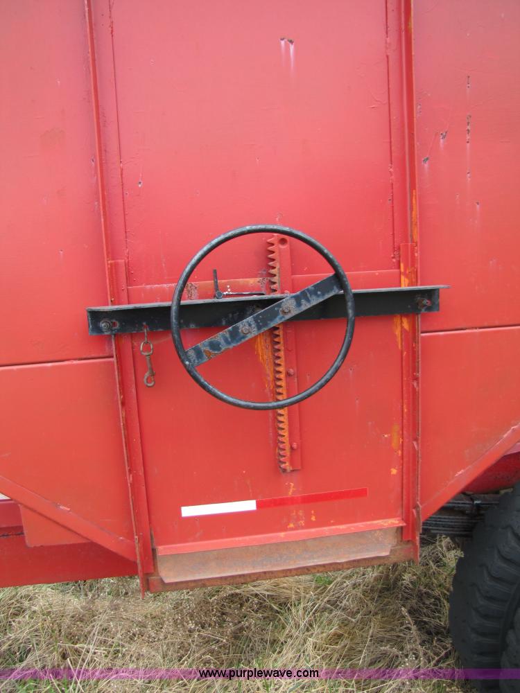 image for item 8733 Homemade grain wagon