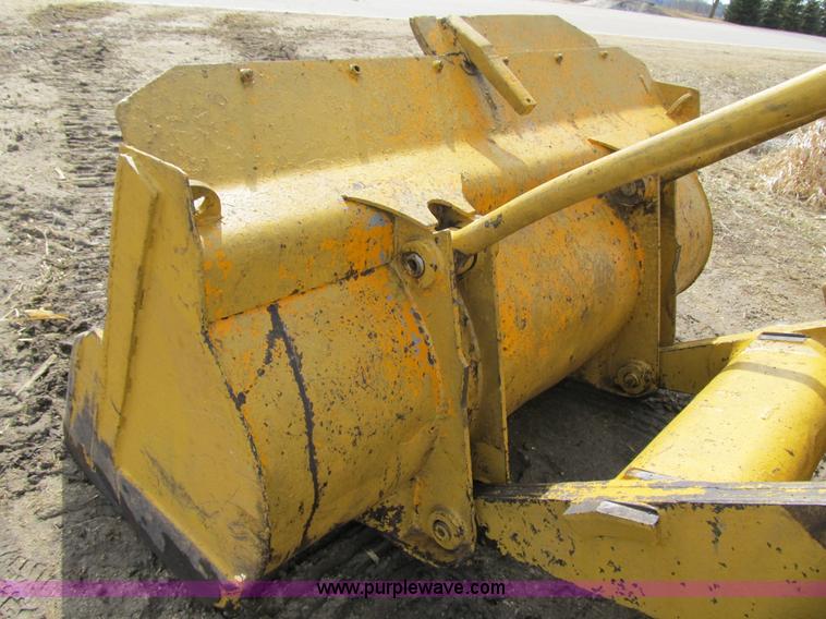 image for item 4079 1967 Caterpillar 955K track loader