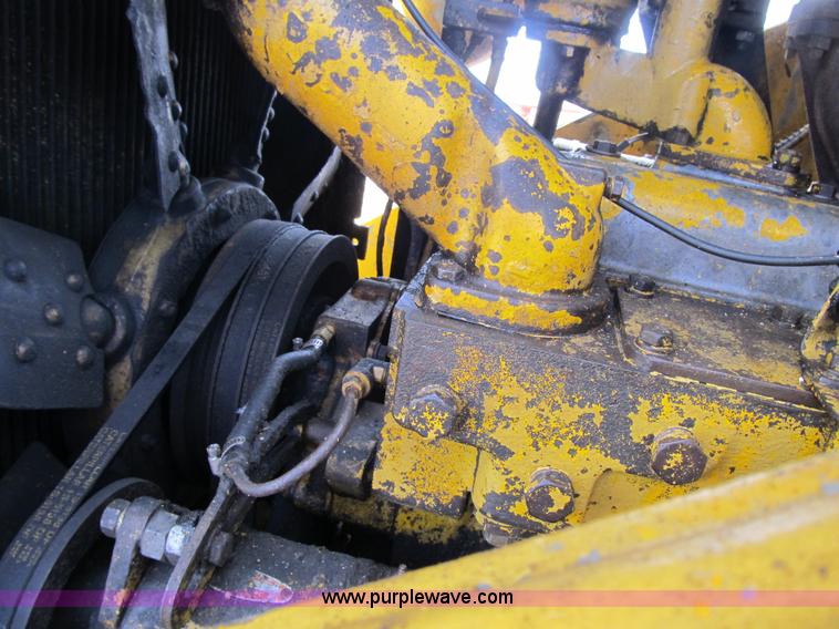 image for item 4079 1967 Caterpillar 955K track loader