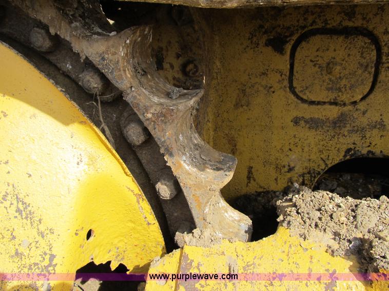 image for item 4079 1967 Caterpillar 955K track loader
