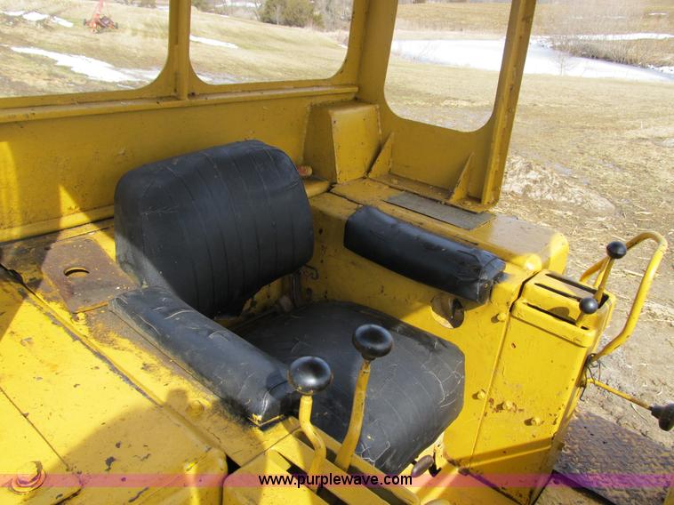 image for item 4079 1967 Caterpillar 955K track loader
