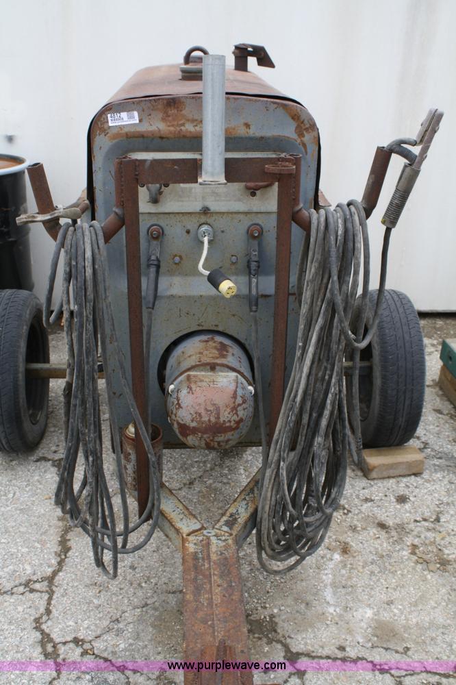 image for item 4812 Lincoln SA-200 arc welder