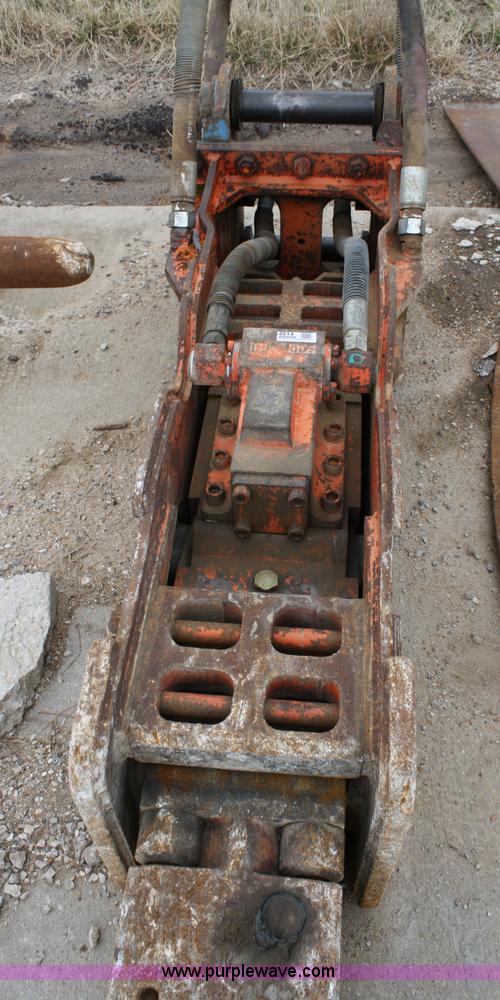 image for item 4814 NPK 10XB hydraulic breaker with bit