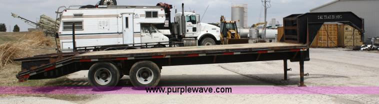 image for item 4816 2000 L & L tandem axle trailer