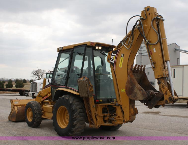 image for item 4817 2005 Caterpillar 420D backhoe/loader