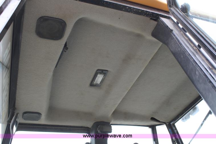 image for item 4817 2005 Caterpillar 420D backhoe/loader