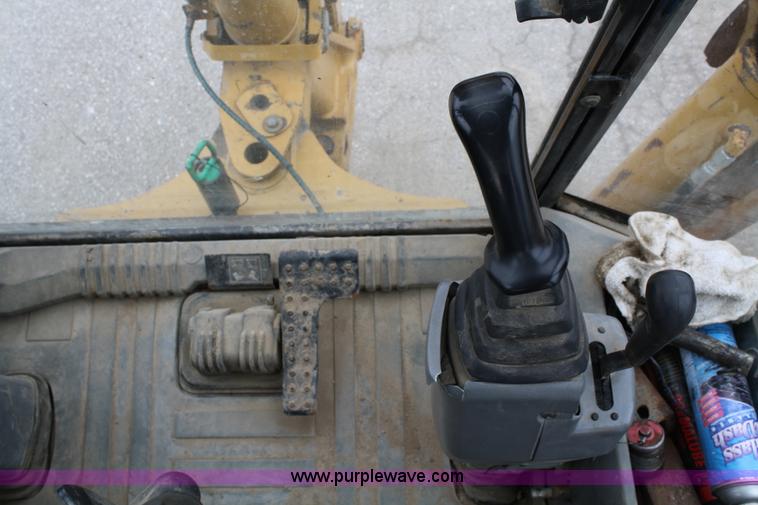 image for item 4817 2005 Caterpillar 420D backhoe/loader