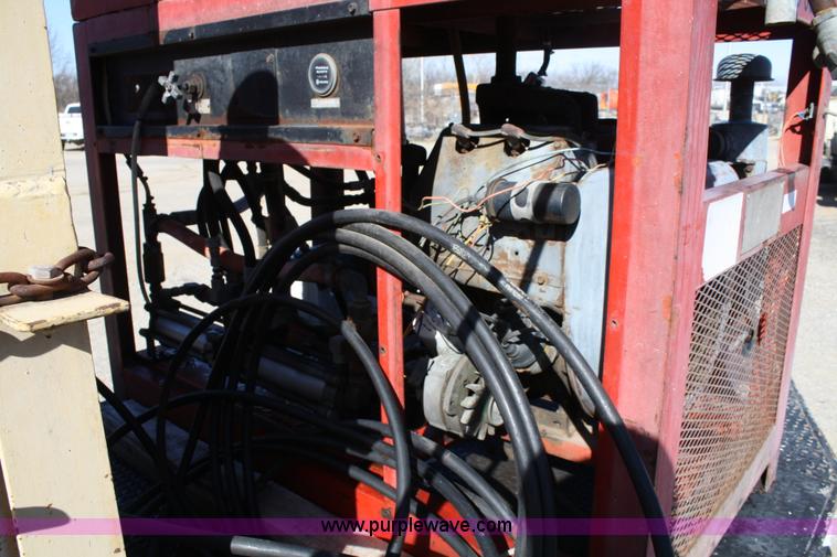 image for item 4929 Hotsy 9248 LP hot water pressure washer on trailer