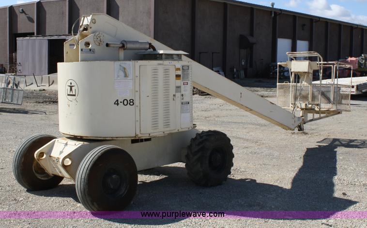 image for item 4930 1984 JLG 40HTR man lift