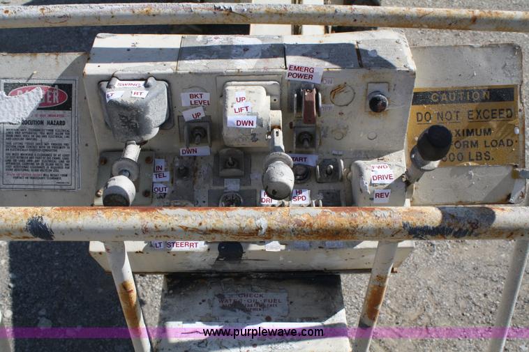 image for item 4930 1984 JLG 40HTR man lift