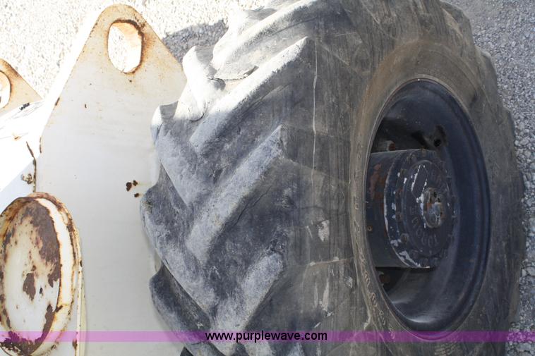 image for item 4930 1984 JLG 40HTR man lift