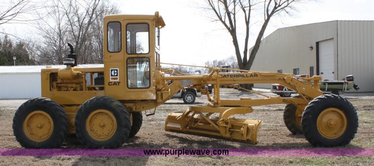image for item 5014 1974 Caterpillar 112F motor grader