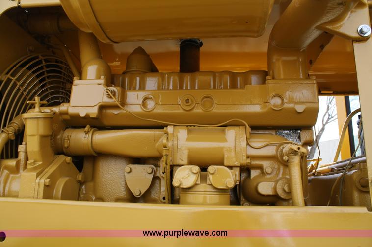 image for item 5014 1974 Caterpillar 112F motor grader