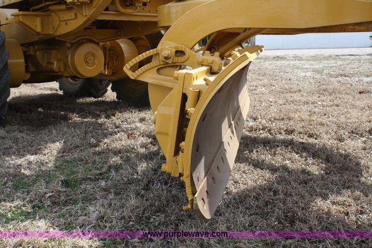 image for item 5014 1974 Caterpillar 112F motor grader