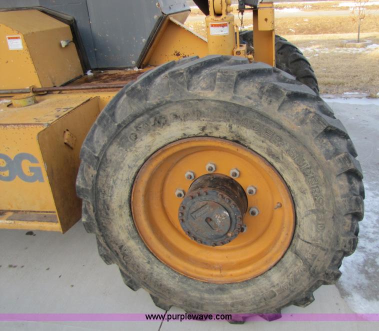image for item 5121 1999 Case 689G telehandler