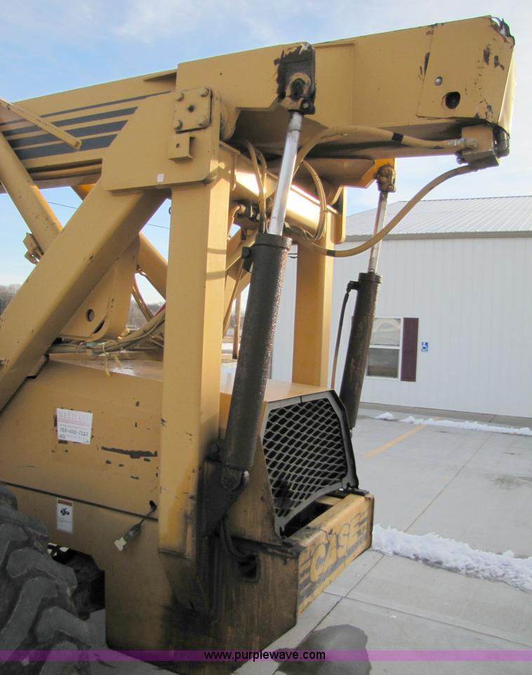 image for item 5121 1999 Case 689G telehandler