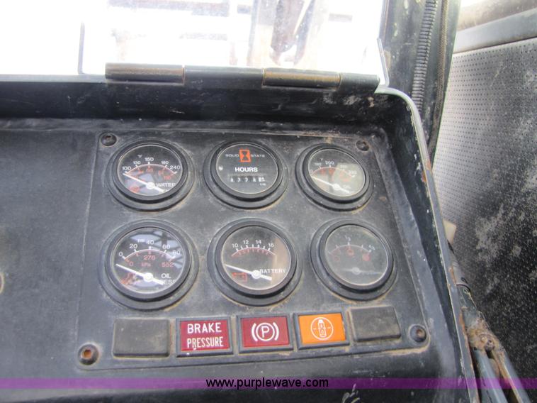 image for item 5121 1999 Case 689G telehandler