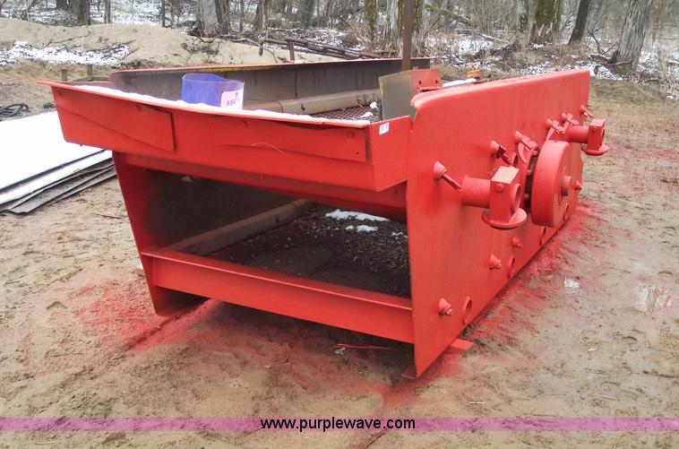 image for item 5496 Double deck Allis Chalmers screen