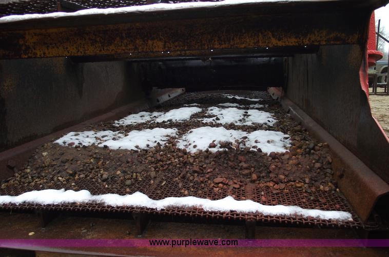 image for item 5496 Double deck Allis Chalmers screen