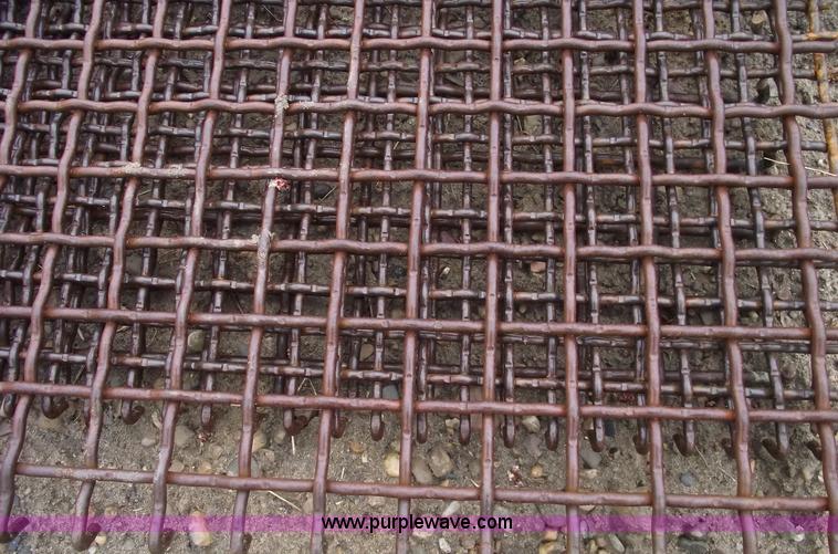 image for item 5496 Double deck Allis Chalmers screen