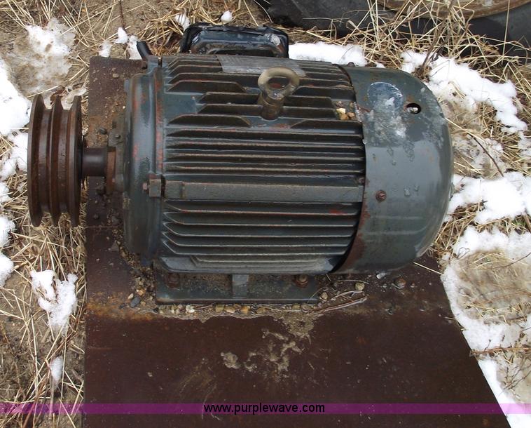 image for item 5506 Leeson 15 HP electric motor