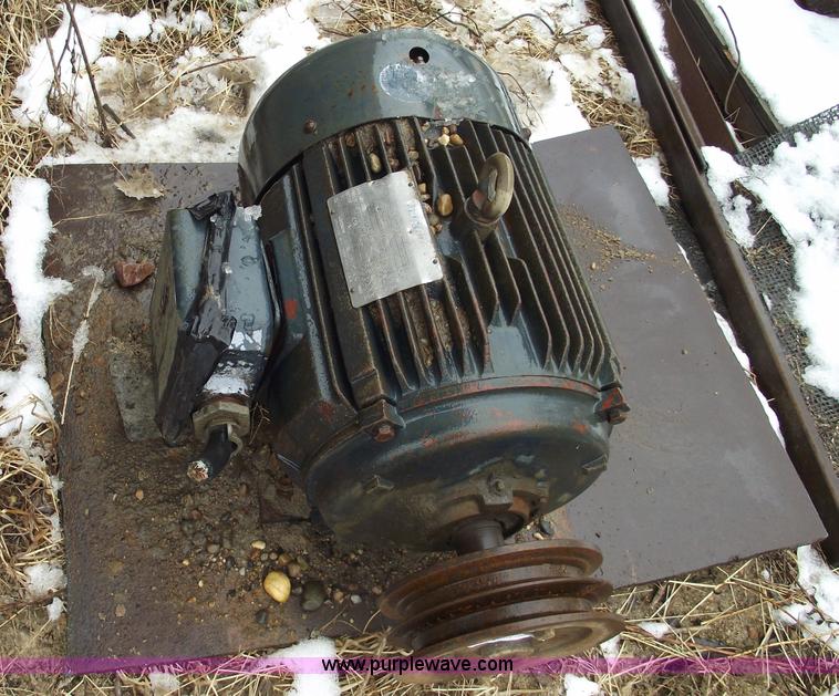 image for item 5506 Leeson 15 HP electric motor