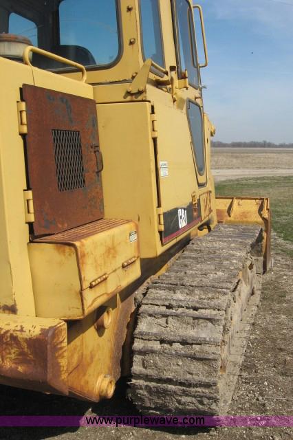 image for item 5933 Caterpillar 943LGP track loader