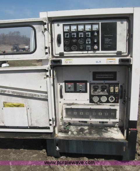 image for item 5937 2001 Caterpillar Olympian XQ10592 electric generator