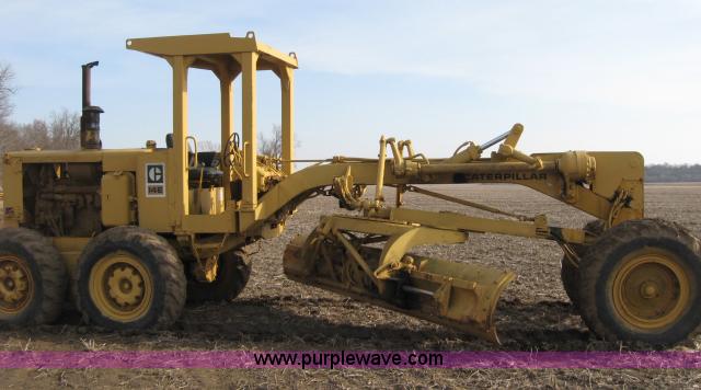 image for item 5966 1968 Caterpillar 14E grader