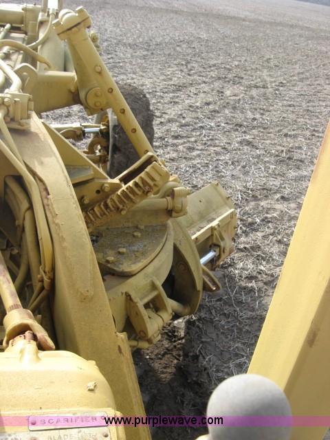 image for item 5966 1968 Caterpillar 14E grader