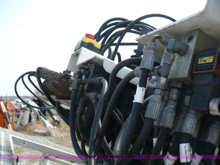 image for item 5997 2005 IMT 16000 hydraulic loader/wallboard crane