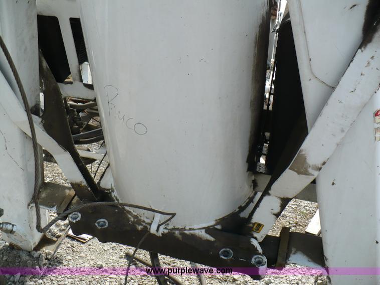 image for item 5998 2004 IMT 16000 hydraulic loader/wallboard crane