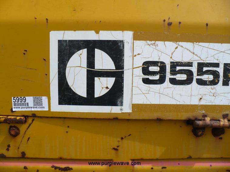 image for item 5999 1970 Caterpillar 955K track loader