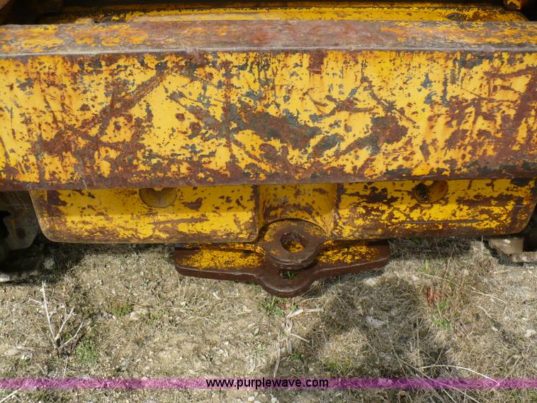 image for item 5999 1970 Caterpillar 955K track loader