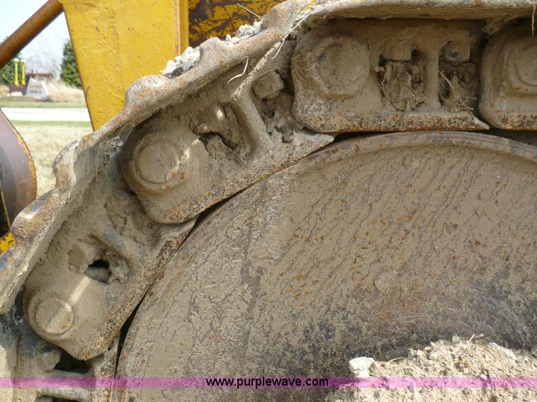 image for item 5999 1970 Caterpillar 955K track loader