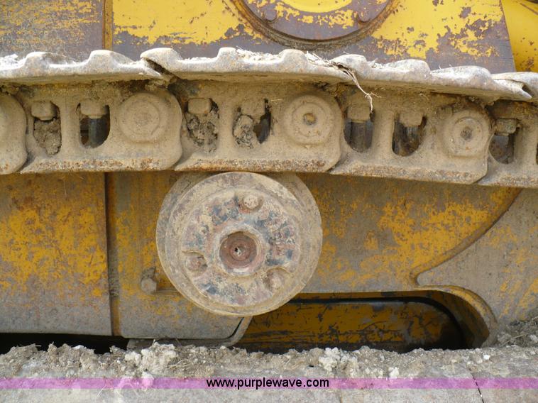 image for item 5999 1970 Caterpillar 955K track loader