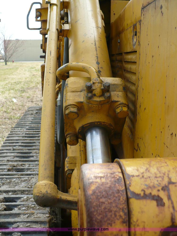 image for item 5999 1970 Caterpillar 955K track loader
