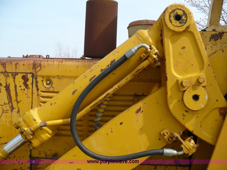 image for item 5999 1970 Caterpillar 955K track loader