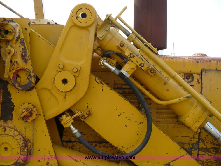 image for item 5999 1970 Caterpillar 955K track loader