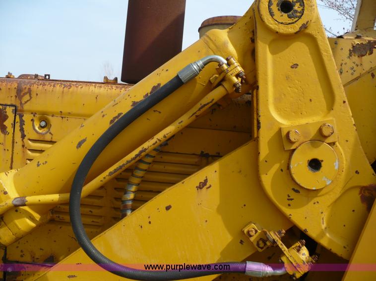 image for item 5999 1970 Caterpillar 955K track loader