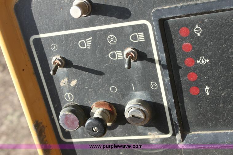 image for item 6534 1995 Caterpillar D5H XL dozer