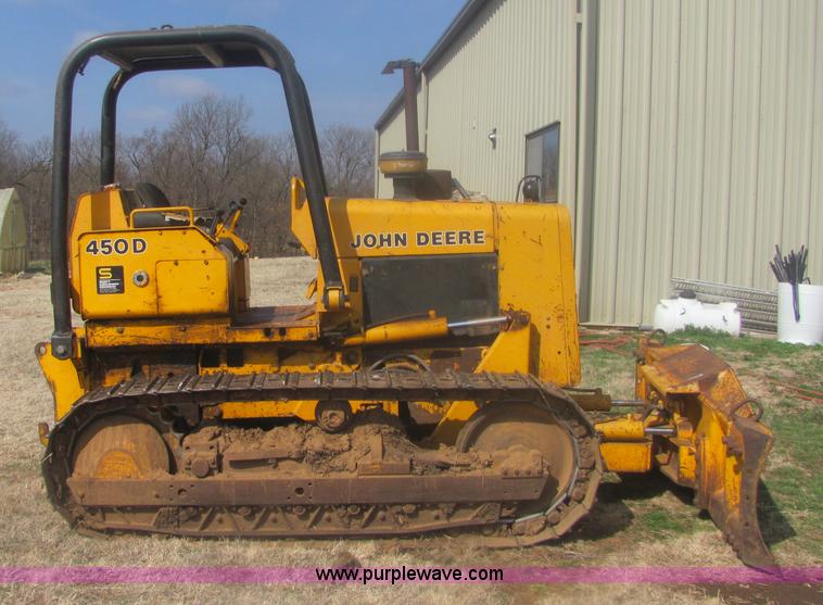 image for item 6991 John Deere 450D dozer