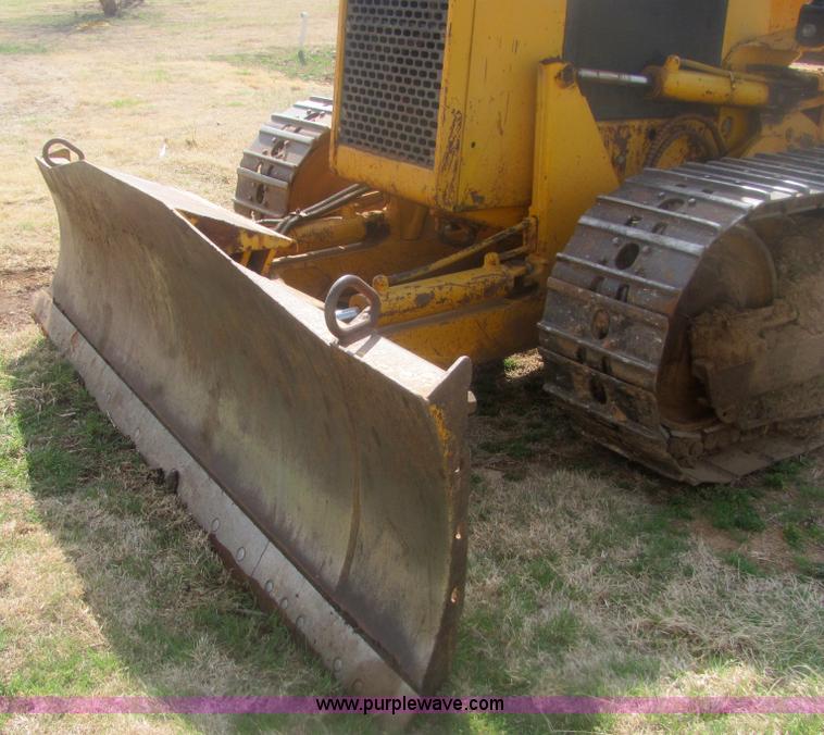 image for item 6991 John Deere 450D dozer
