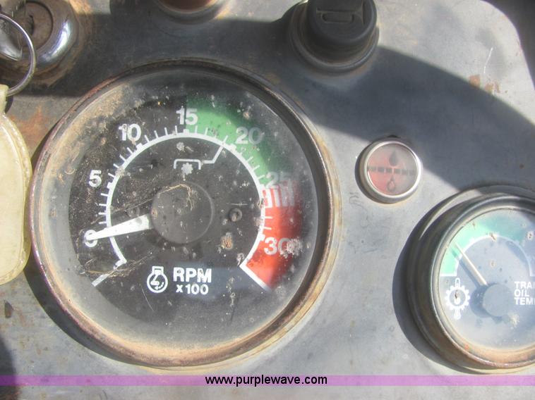 image for item 6991 John Deere 450D dozer