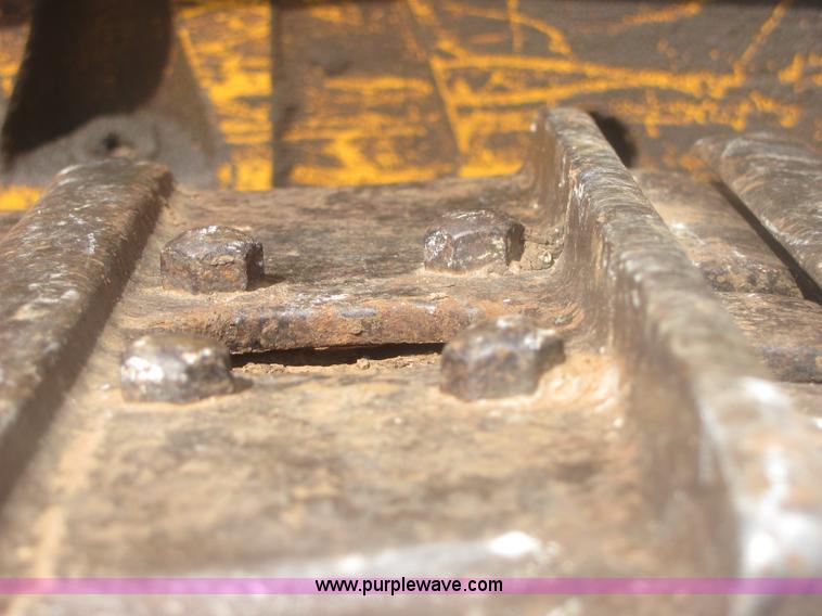 image for item 6991 John Deere 450D dozer