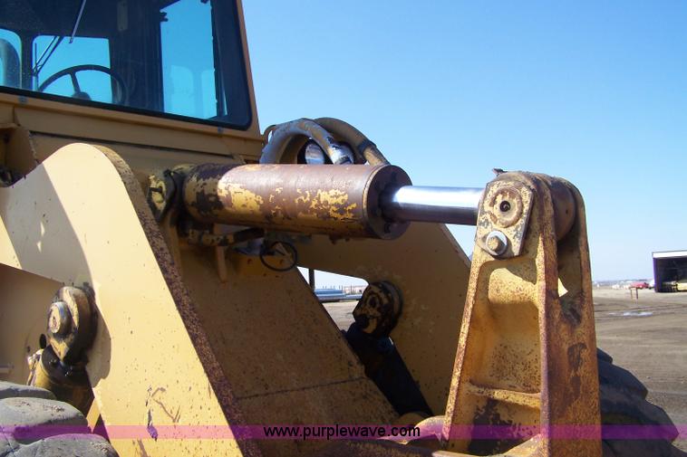 image for item 7329 1989 Dresser 530 wheel loader