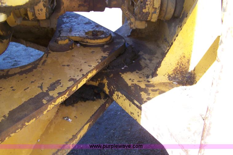 image for item 7329 1989 Dresser 530 wheel loader