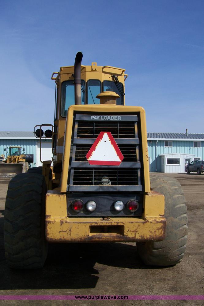 image for item 7329 1989 Dresser 530 wheel loader